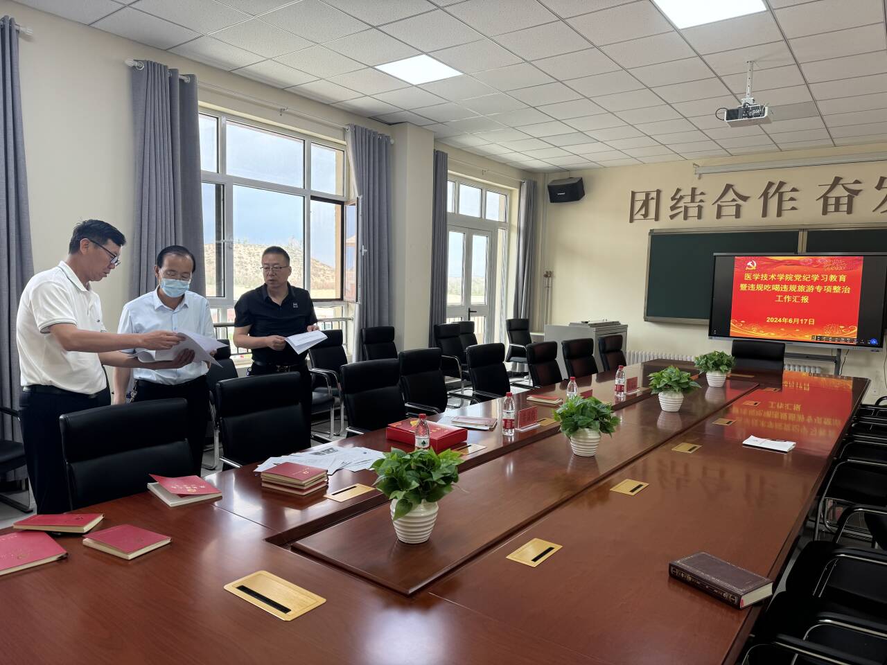 1718932765459087146.jpg 8e0b2109e86cf696c2e5fc306b485f53_720.jpg